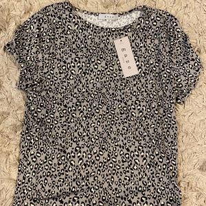 New Gaze leopard print crop top